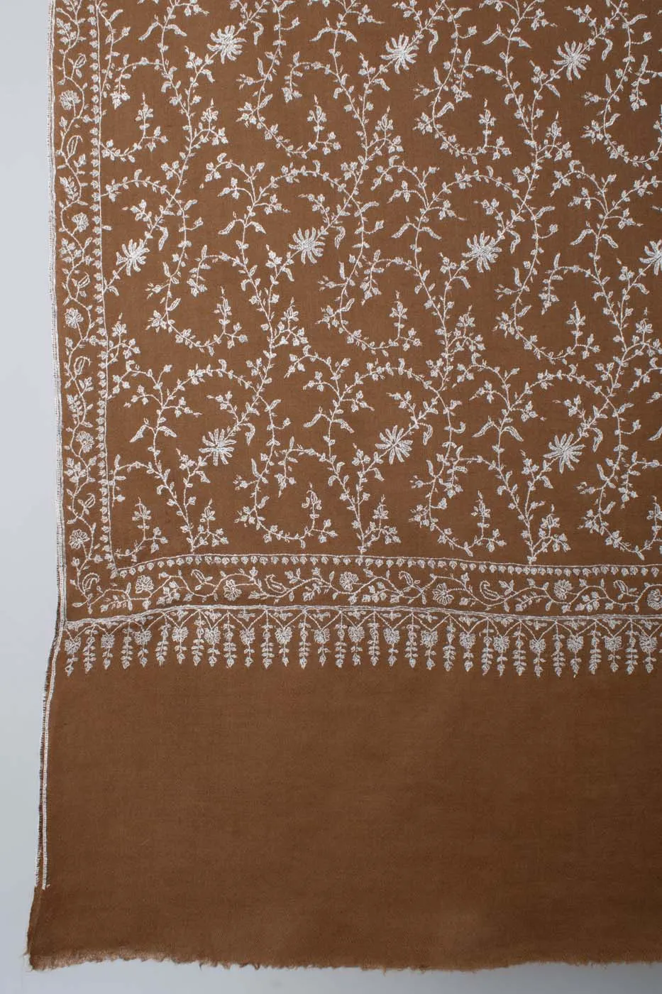 Luxurious White and Brown Sozni Embroidered Pashmina Shawl - AMRAVATI Collection